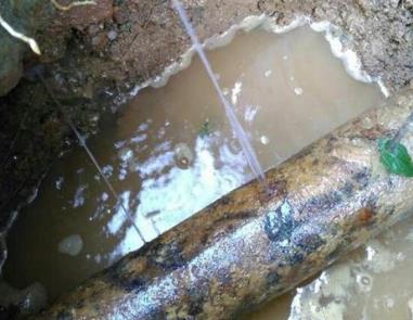 永州市楼顶渗水维修公司分享下地暖漏水的原因及检测方法。